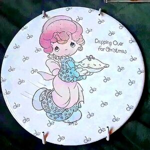 Large wall plaque preciousmoments 💞  'Dropping over for Christmas 🎄 wall art